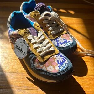 Inkkas Blue and Purple Sneakers Vibrant Design Casual NWT